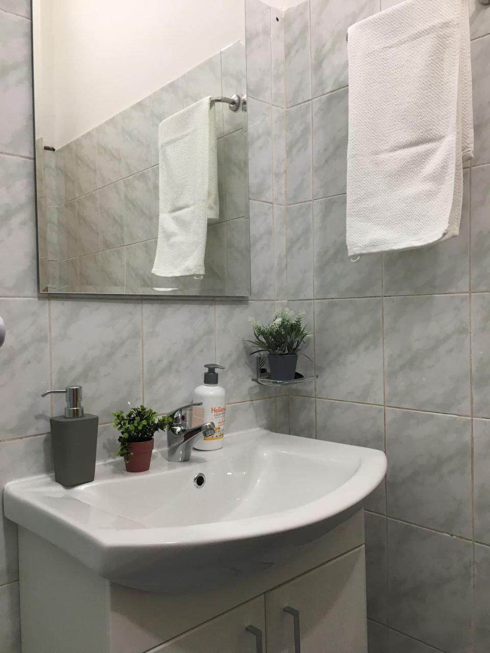 Apartments Valentina - Free Parking 莫斯塔尔 外观 照片